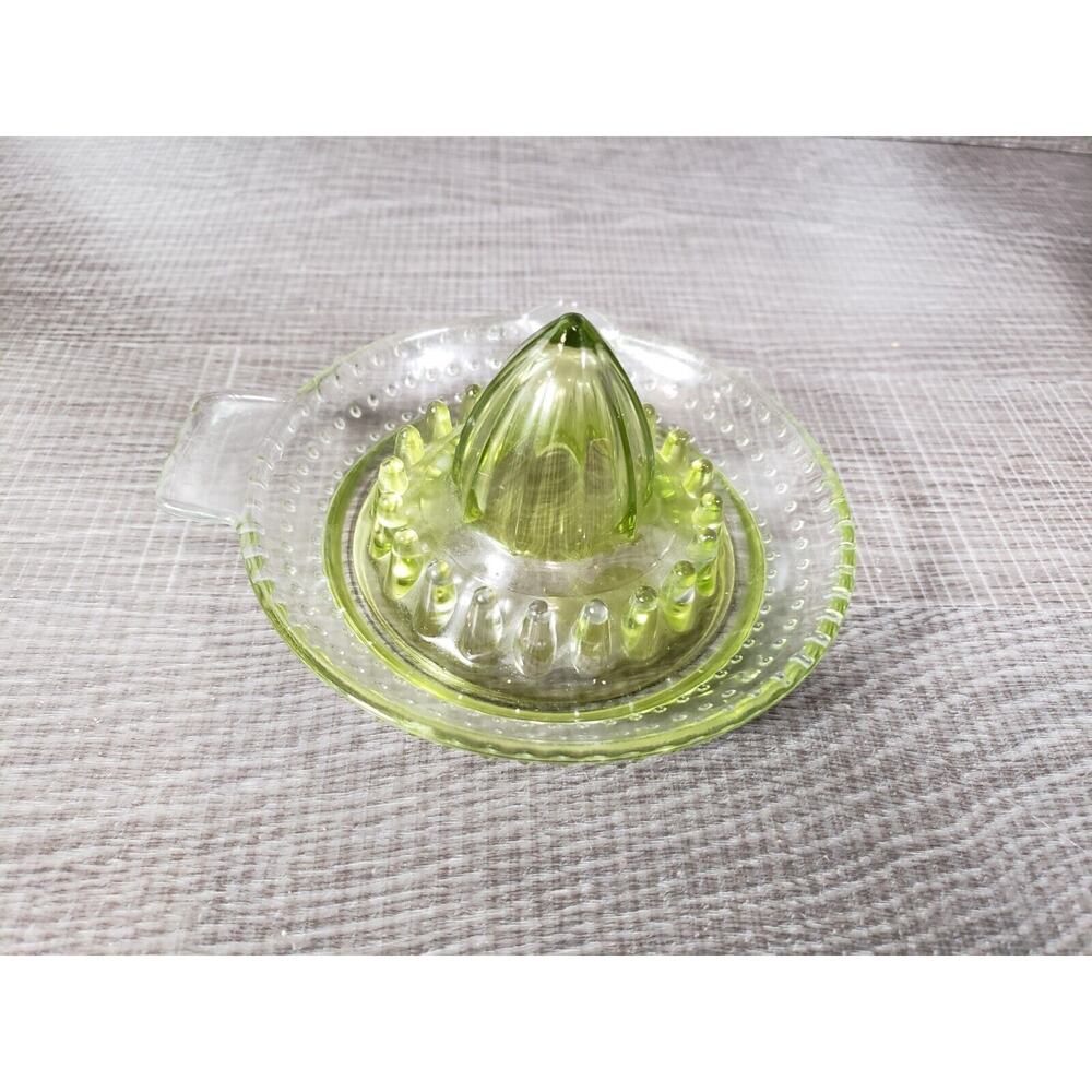 ARC France Green Glass Citrus Juicer Reamer Lemon Lime Orange EUC